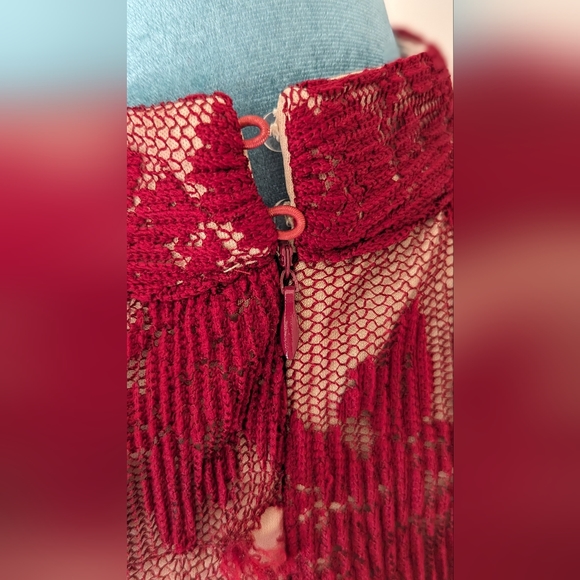 Endless Rose, Sleeveless Lace High Neck Midi Dress color Burgundy - Picture 9 of 10